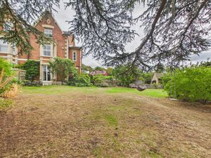 Garden- click for photo gallery